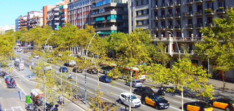 Los grandes mercados reculan: las compraventas de viviendas caen en Madrid y Barcelona